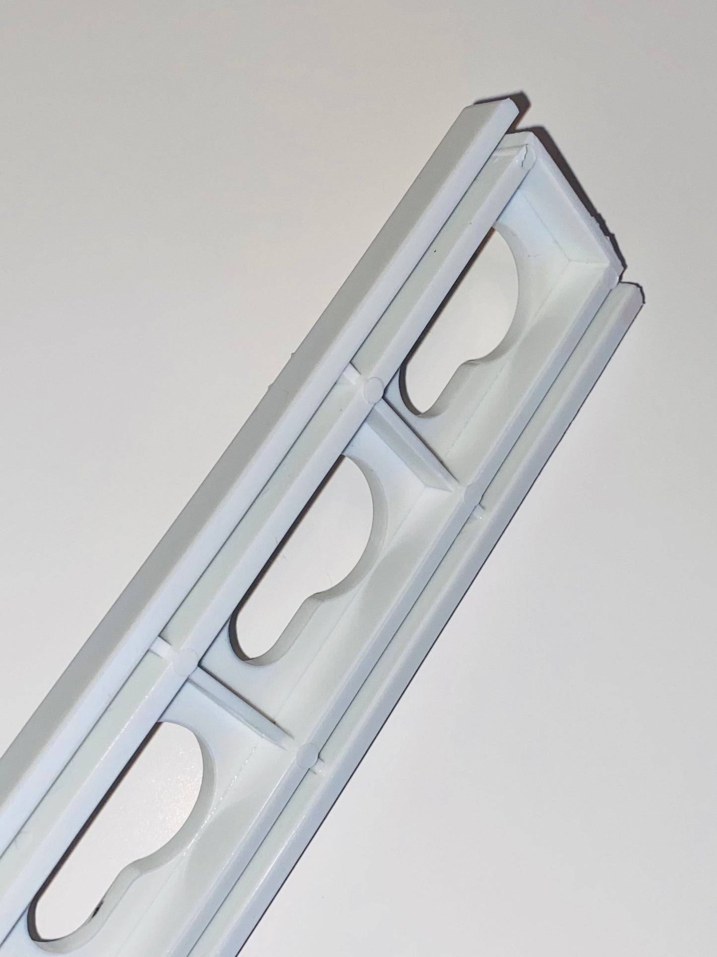 Hope Horse Jump Hardware Keyhole Track - Nylon, 20" Inches Long