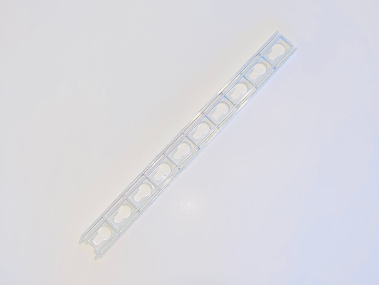 Hope Horse Jump Hardware Keyhole Track - Nylon, 20" Inches Long