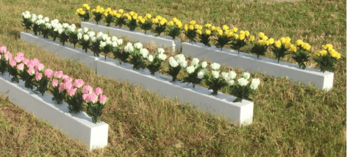 Hope Horse Artificial Flowers