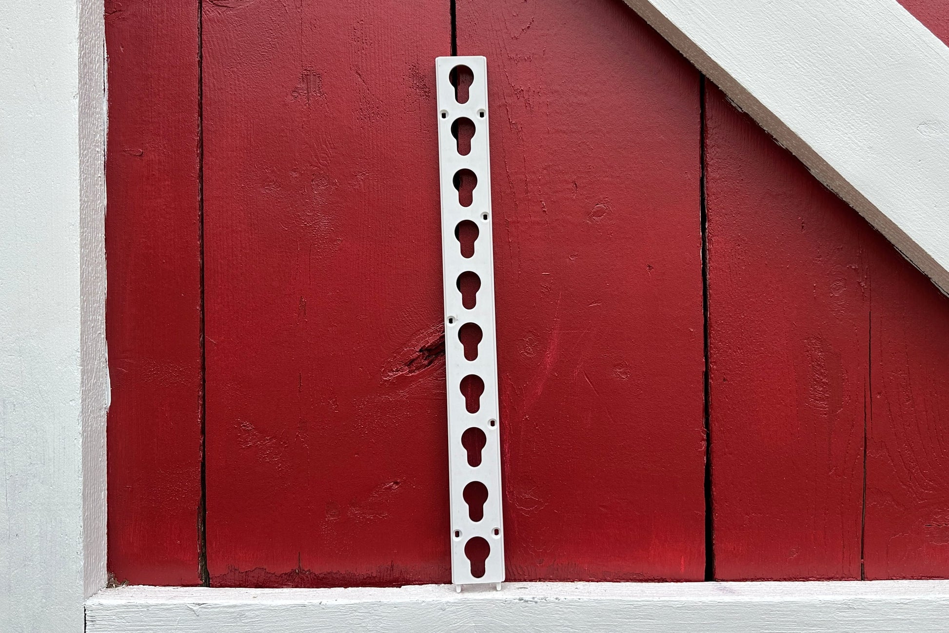 Hope Horse Jump Hardware Keyhole Track - Nylon, 20" Inches Long