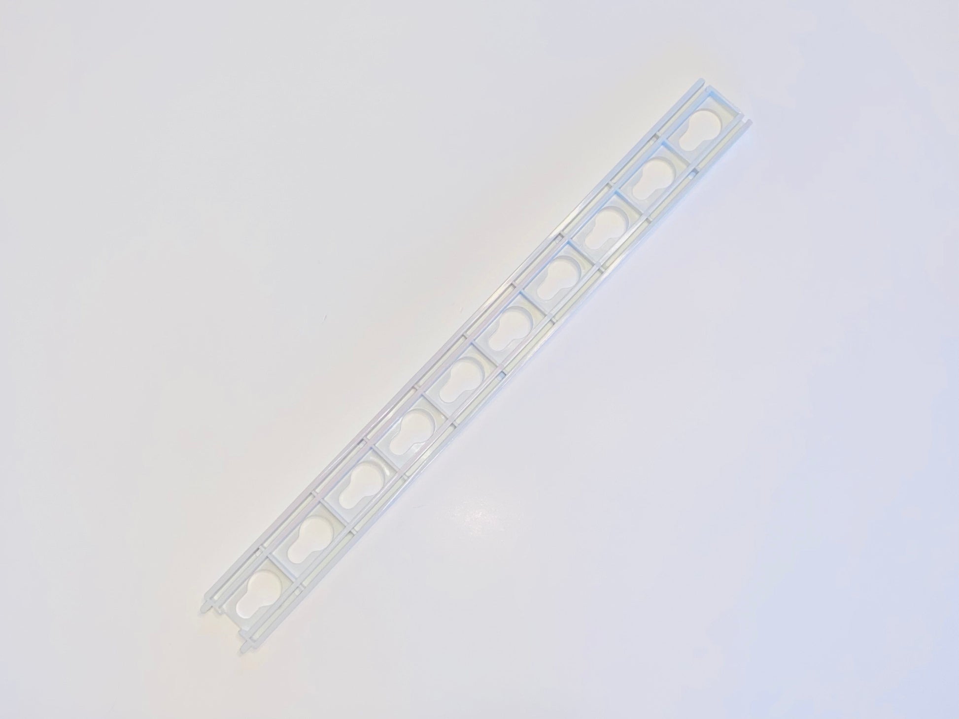 Hope Horse Jump Hardware Keyhole Track - Nylon, 20" Inches Long