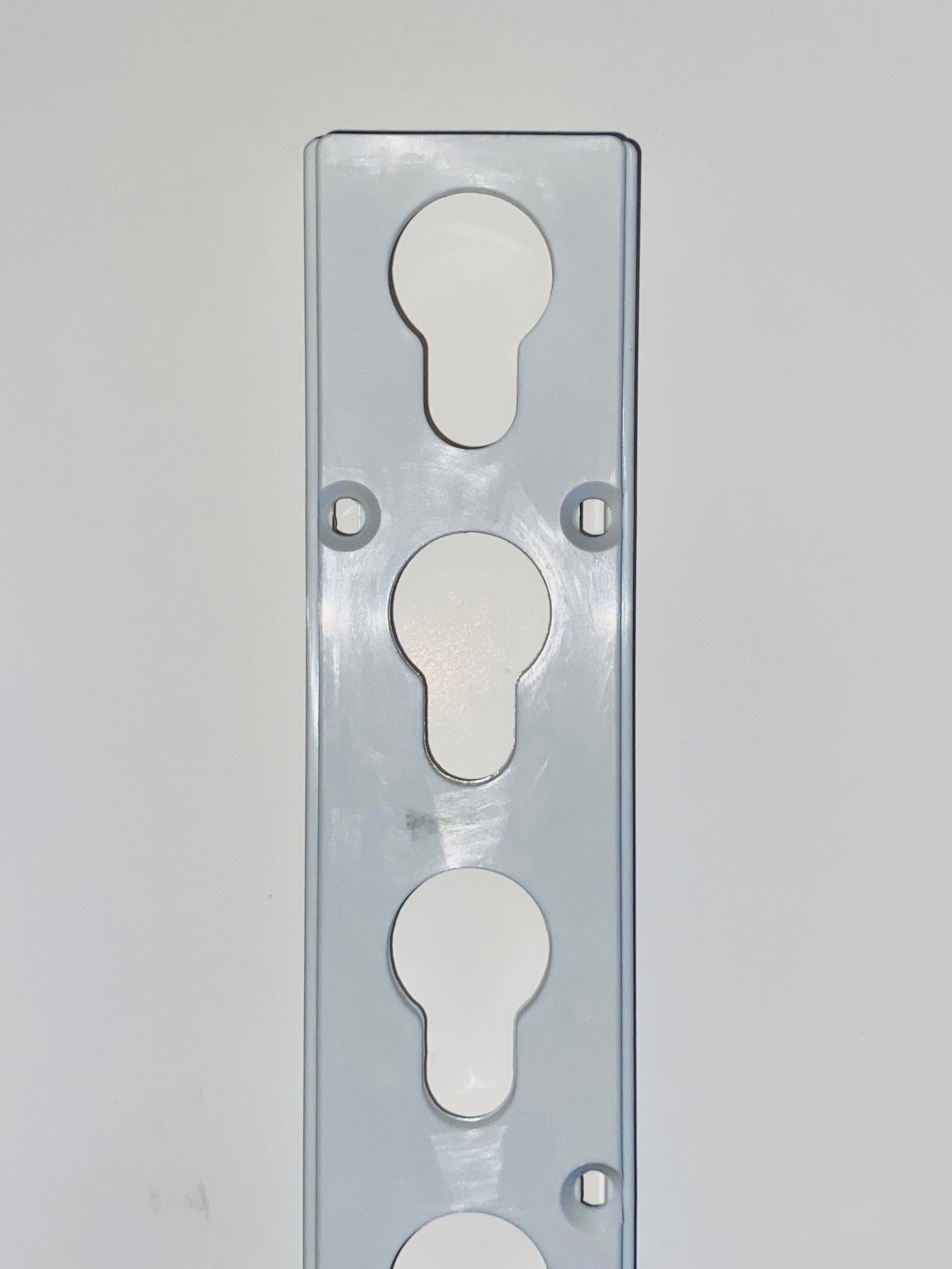 Hope Horse Jump Hardware Keyhole Track - Nylon, 20" Inches Long