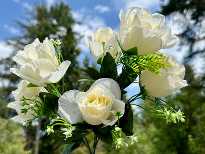 Hope Horse White Artificial Rose Stems